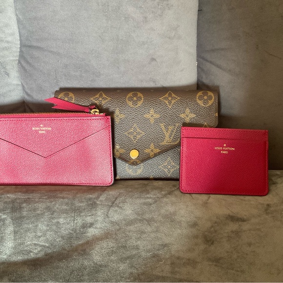 Louis Vuitton Handbags - Louis Vuitton Monogram Envelope Jeanne Wallet with Fuchsia Card Holders